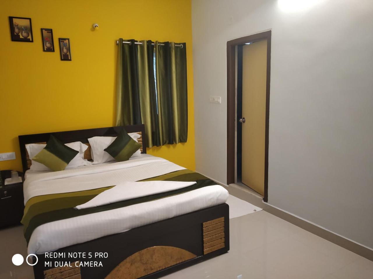 Namaha Stays Hyderabad Eksteriør bilde